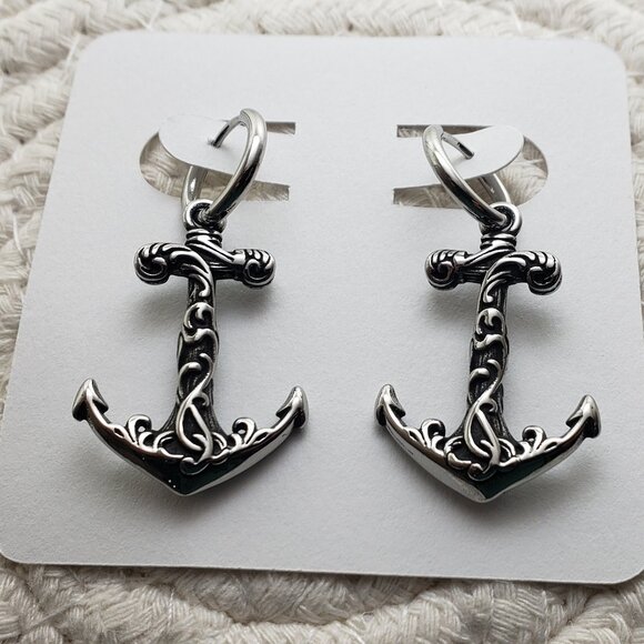 Jewelry - Handmade Stainless steel 10mm Anchor hoop locking earring